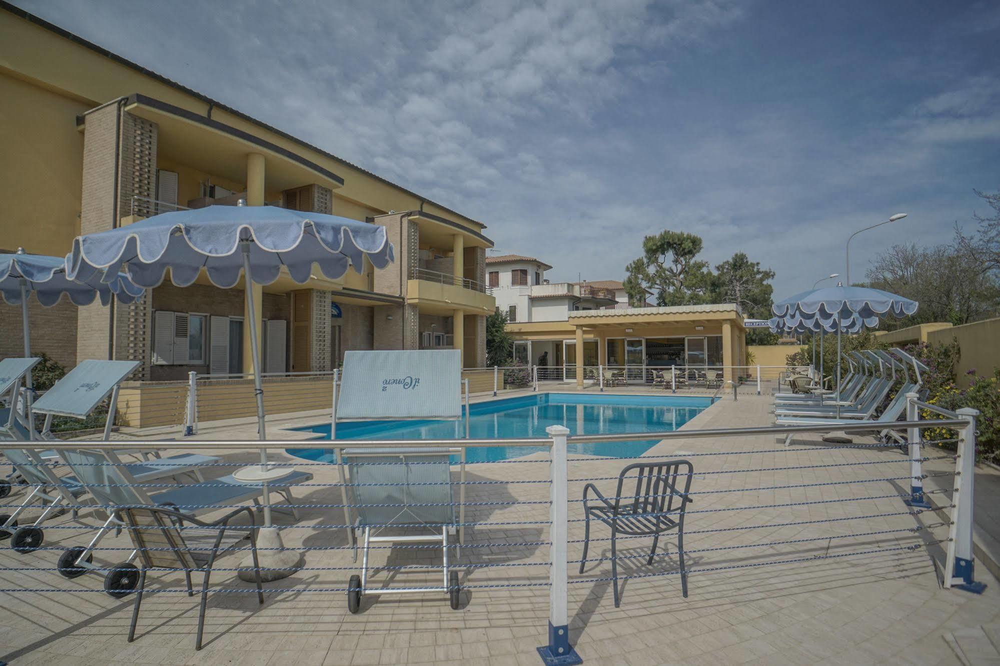 Hotel Residence Il Conero 2 Numana Εξωτερικό φωτογραφία